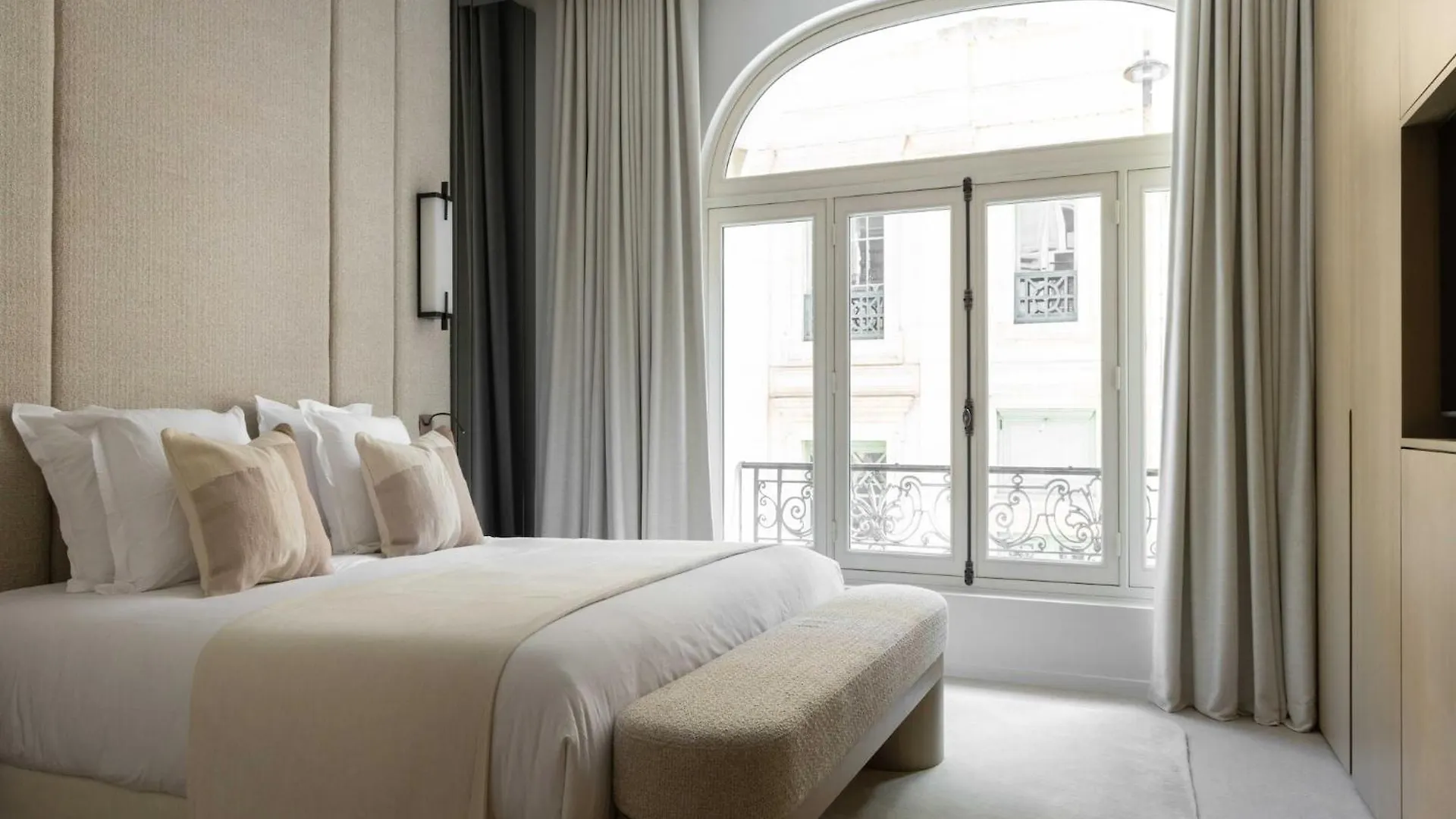 Luxury Flat -2Br 6P- Madeleine Saint Honore 巴黎 公寓